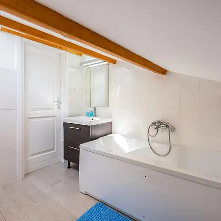 Lungomare Apartment Pula